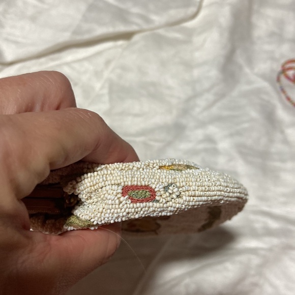 Vintage unique Longchamps Beaded/Embroidered Purse - Picture 10 of 15